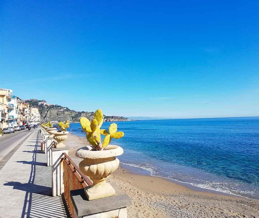 Appartamento Da Nella Giardini Naxos Esterno foto